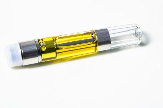 Live Resin Carts: THC’s Terpene-Infused Concentrate