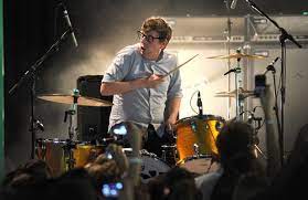 Dartmouth Drumming Dynamo: Patrick Carney’s Melodic Influence